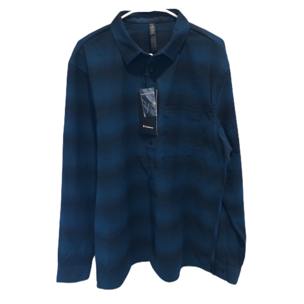 Lululemon Men’s Blue Flannel Button Shirt - XL NWT